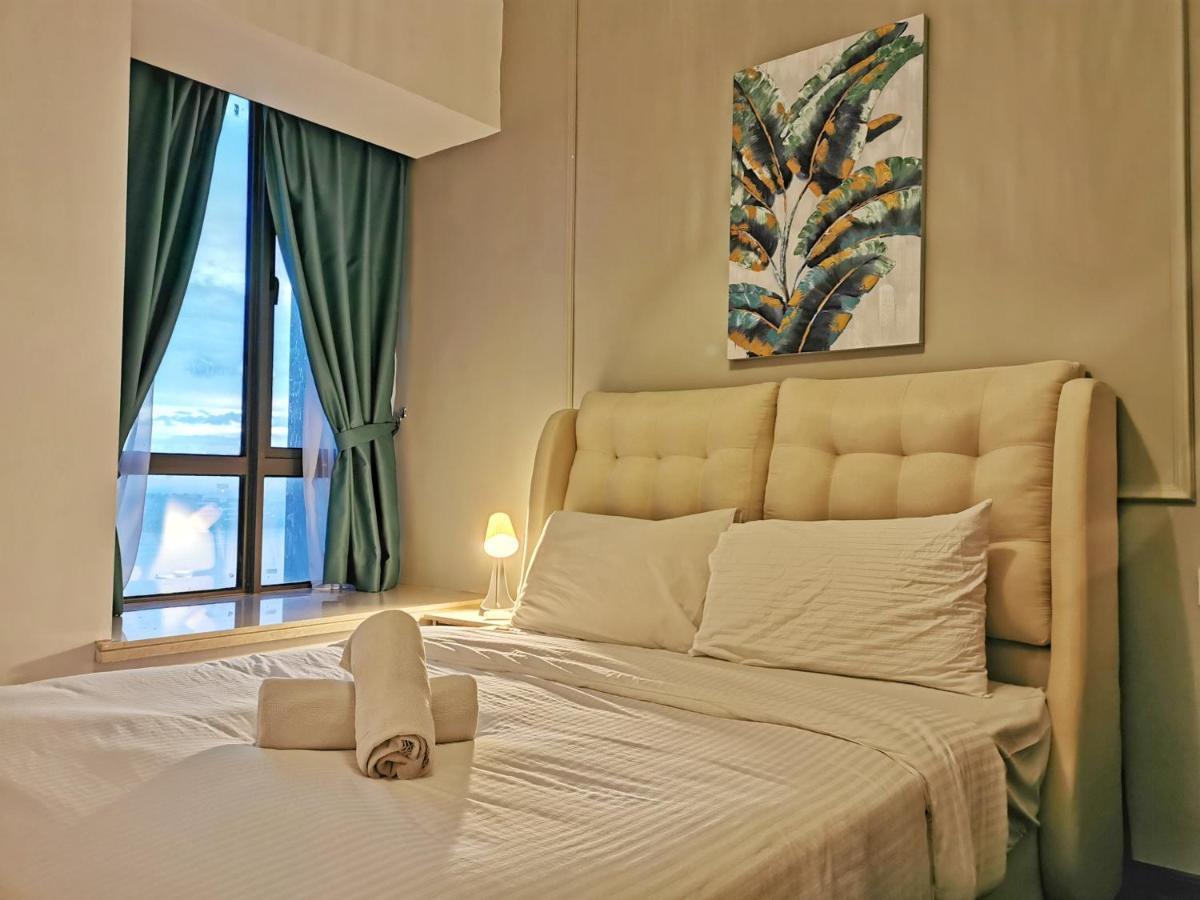 Yussy 2 Bedrooms Condo At R&F Princess Cove Johor Bahru Exterior foto